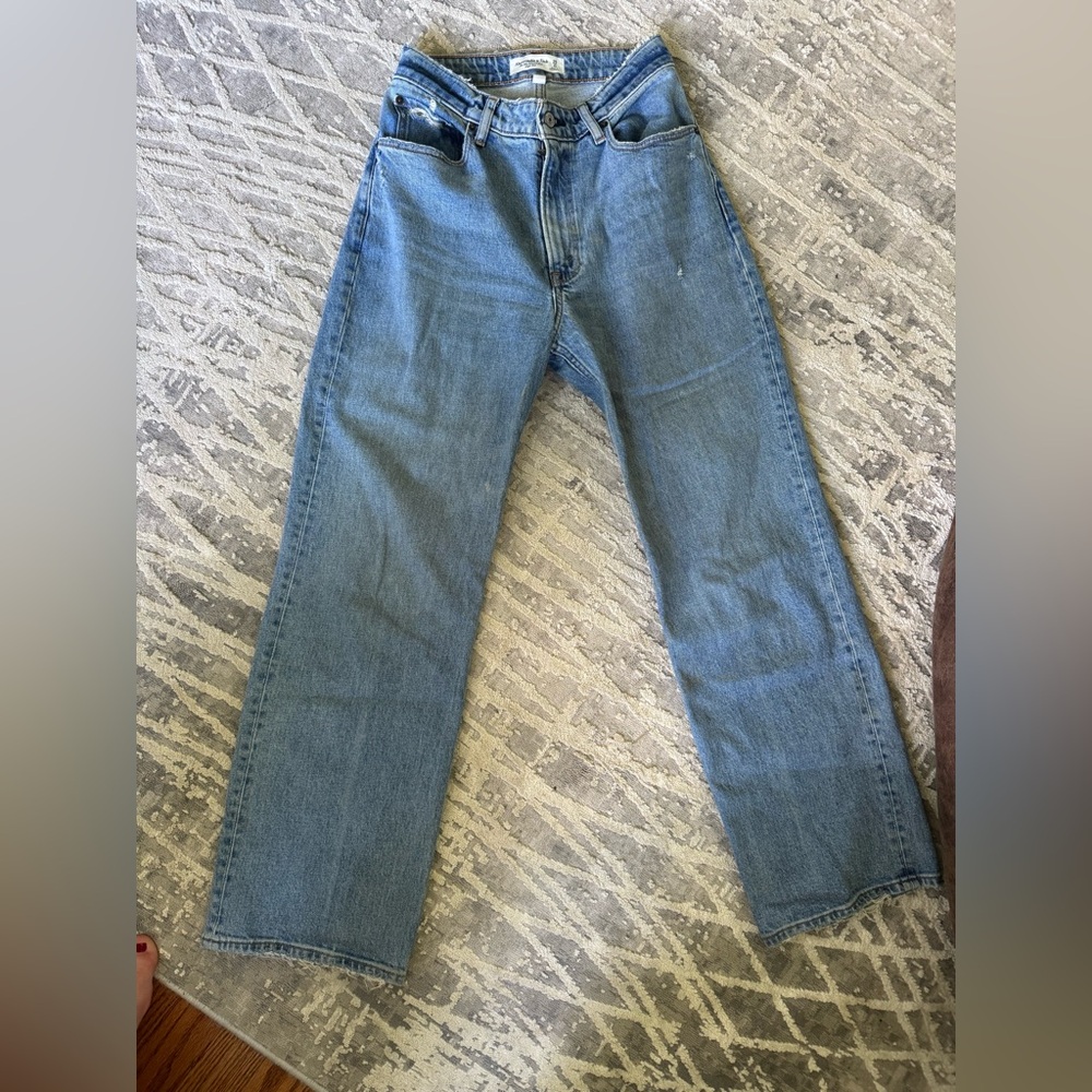 Abercrombie and Fitch, the 90s relaxed, fit, high-rise jeans